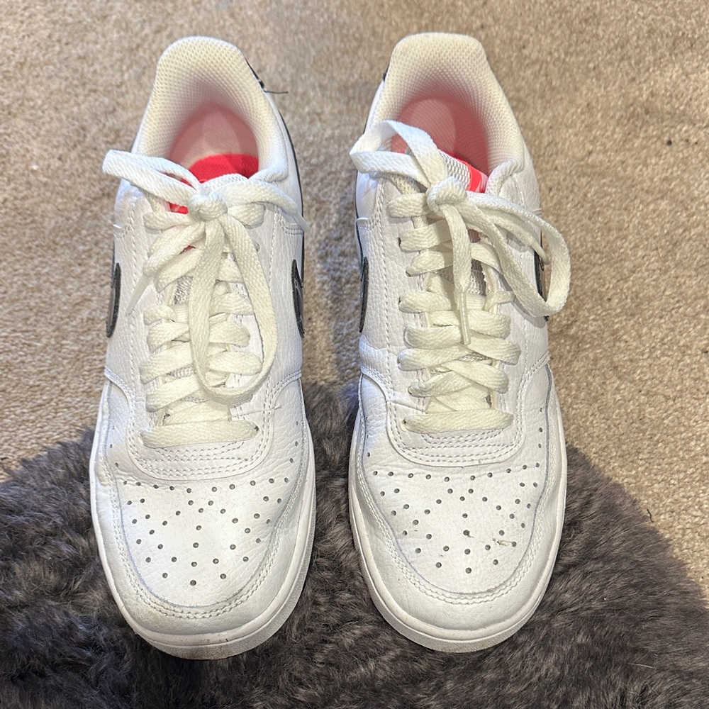 Nike White and Pink Women's Sneakers